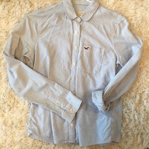 Hollister button down collared long sleeve